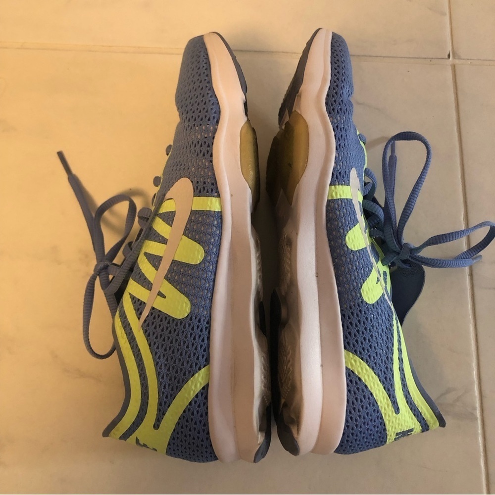 Nike zoom blue yellow running shoes / sneakers.  EUC! - Picture 3 of 8